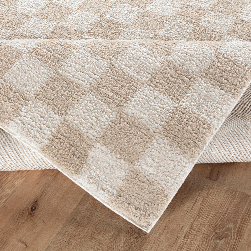 Izaline Machine Washable Modern Shaggy Beige Rug