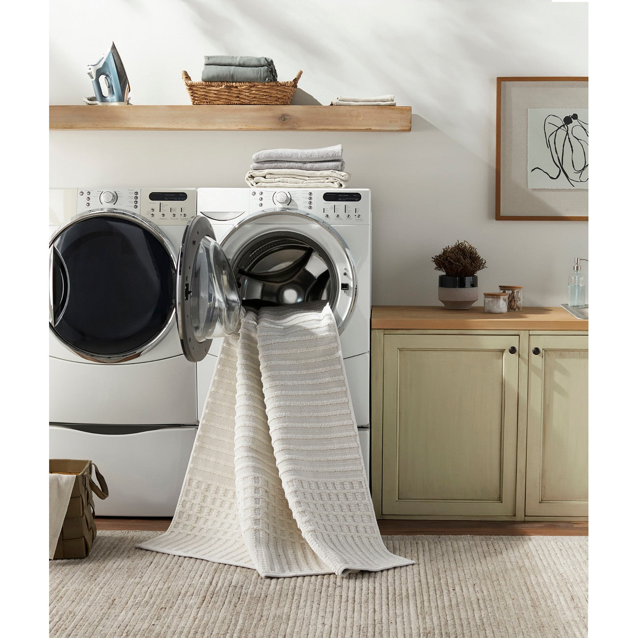 GAURI Machine Washable Modern Ivory Area Rug Styleshot