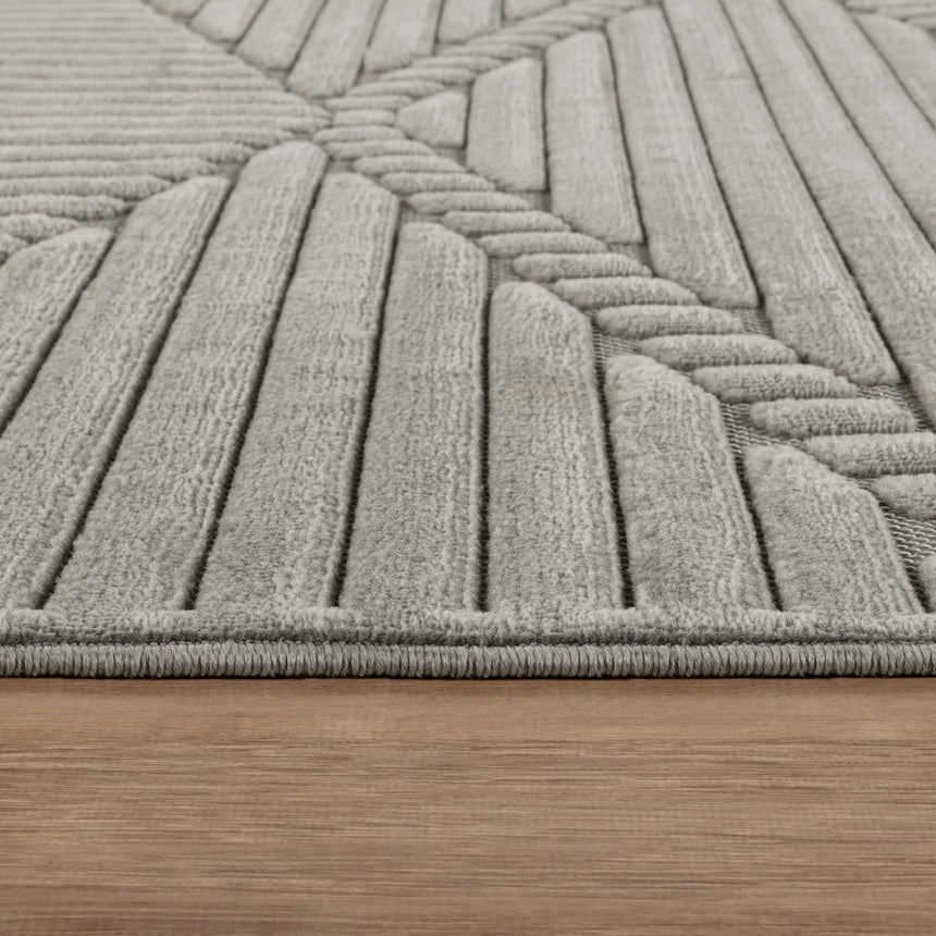 Mitsuko In- & Outdoor 3D High & Low Pile Textured Grey Rug