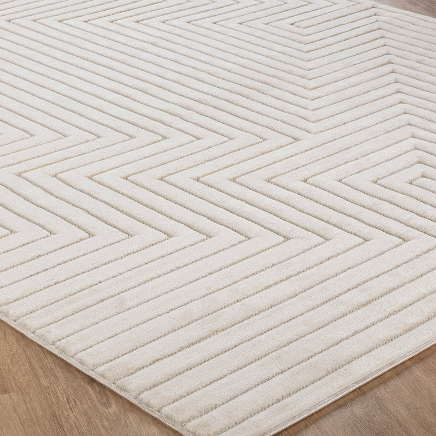 Naoko In- & Outdoor 3D High & Low Pile Textured White Rug