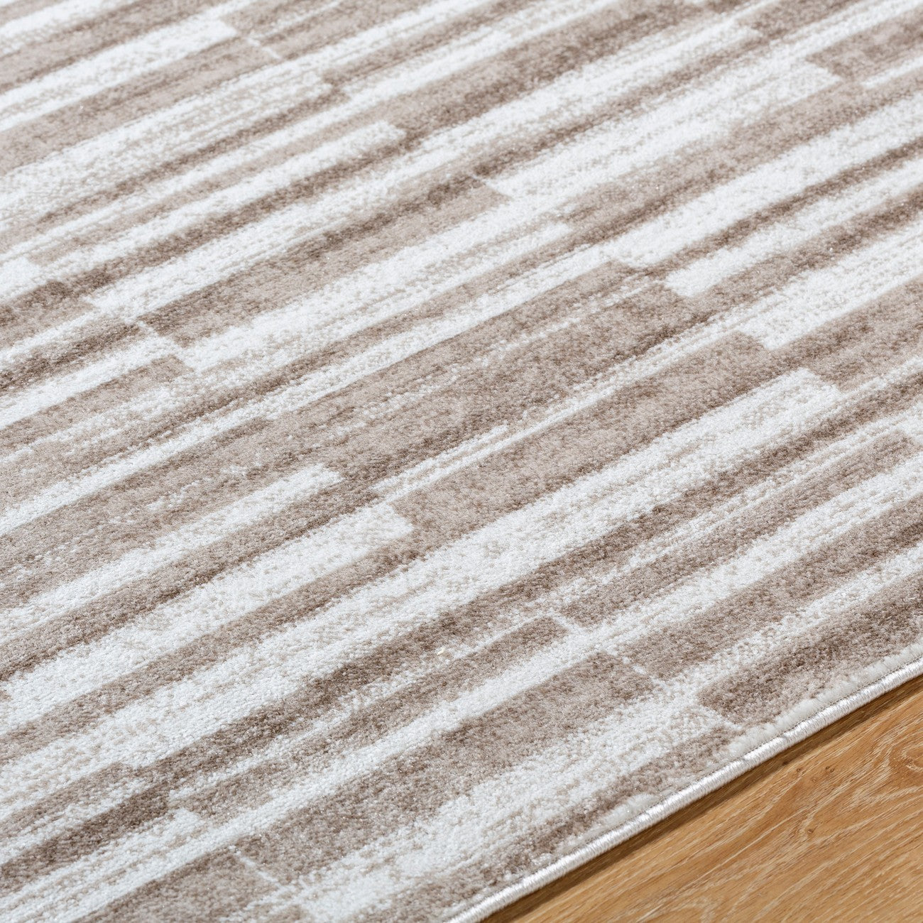 VARTIKA Scandi Modern Dark Brown Area Rug Texture