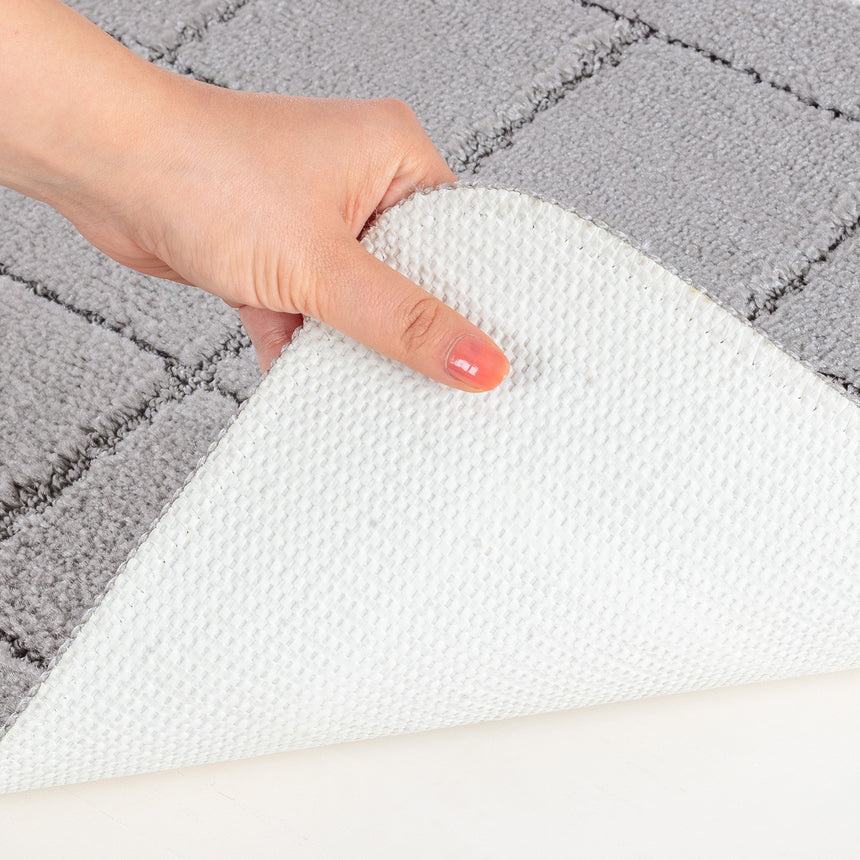 Noelle 2-Piece Machine Washable Non-Slip Grey Bathroom Rug Set