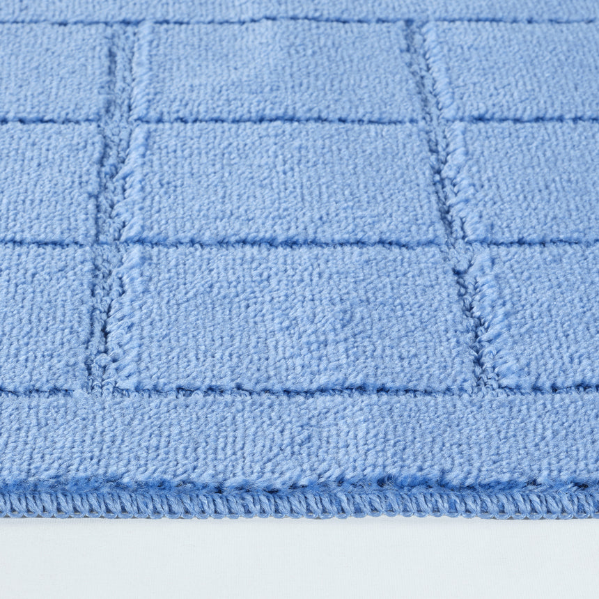 Noelle 2-Piece Machine Washable Non-Slip Blue Bathroom Rug Set