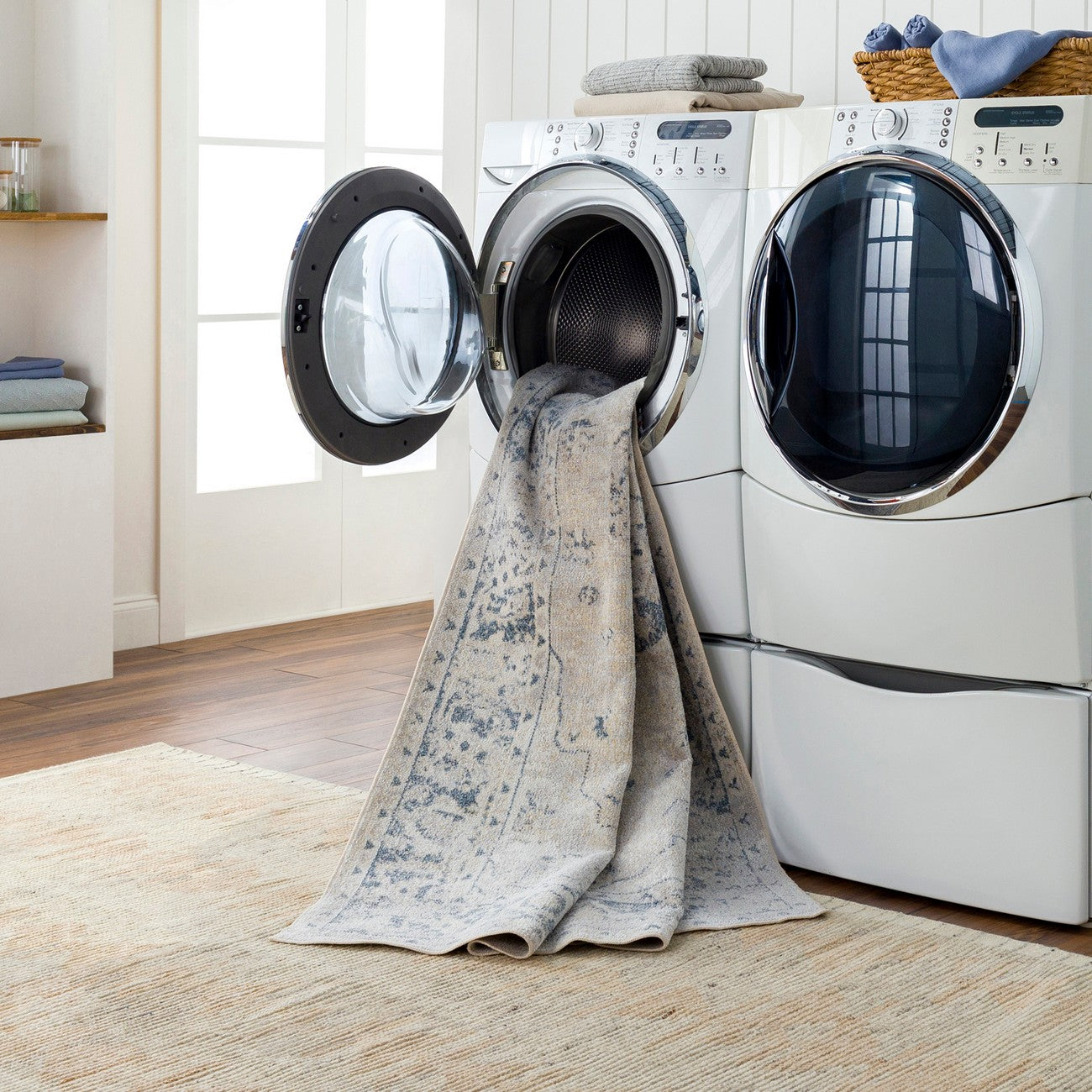 AMAYRA Machine Washable Traditional Boho Oatmeal Area Rug Styleshot