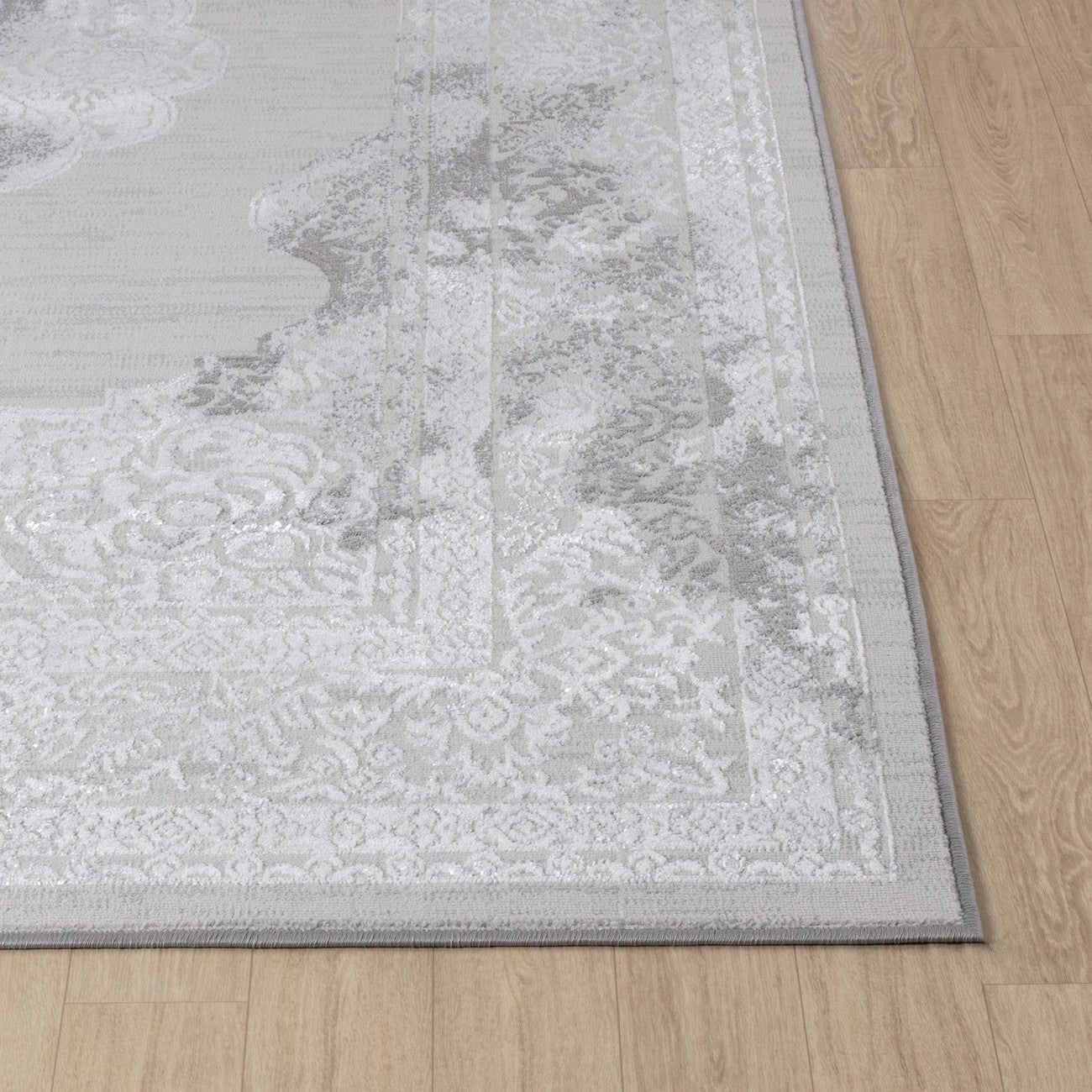 AZRA Vintage Traditional Oriental Boho White/Grey Area Rug Front