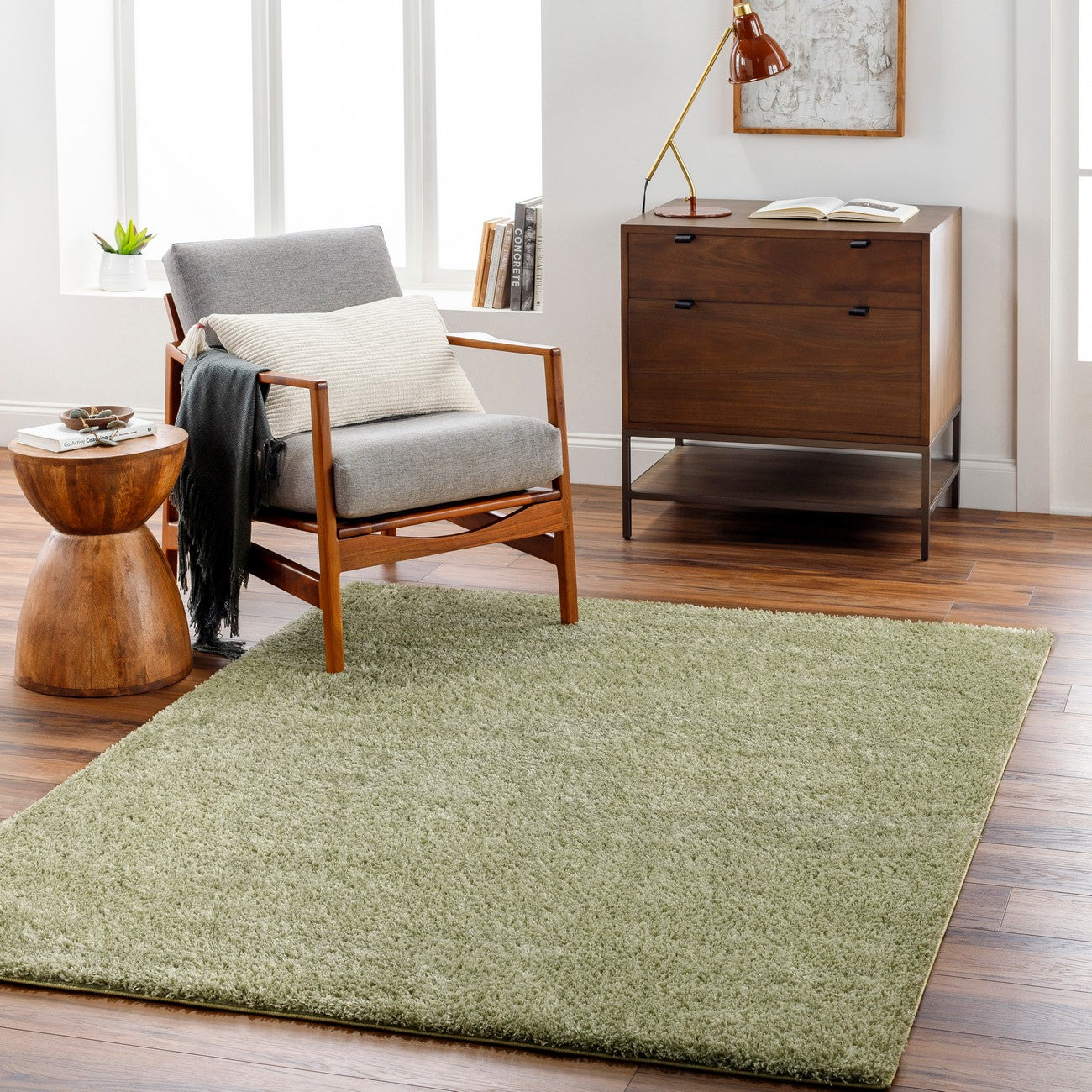 CLAIRE Round Shaggy Solid Color Plush Pile Moss Green Area Rug Roomscene