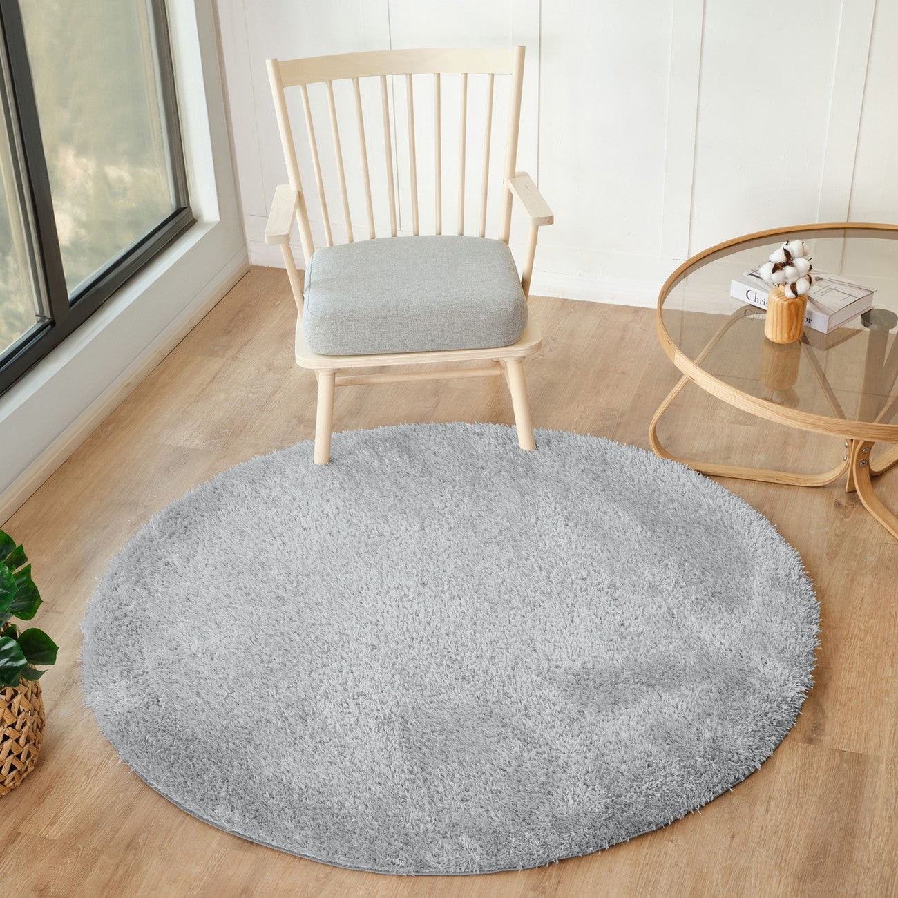 CLAIRE Round Shaggy Solid Color Plush Pile Grey Area Rug Roomscene