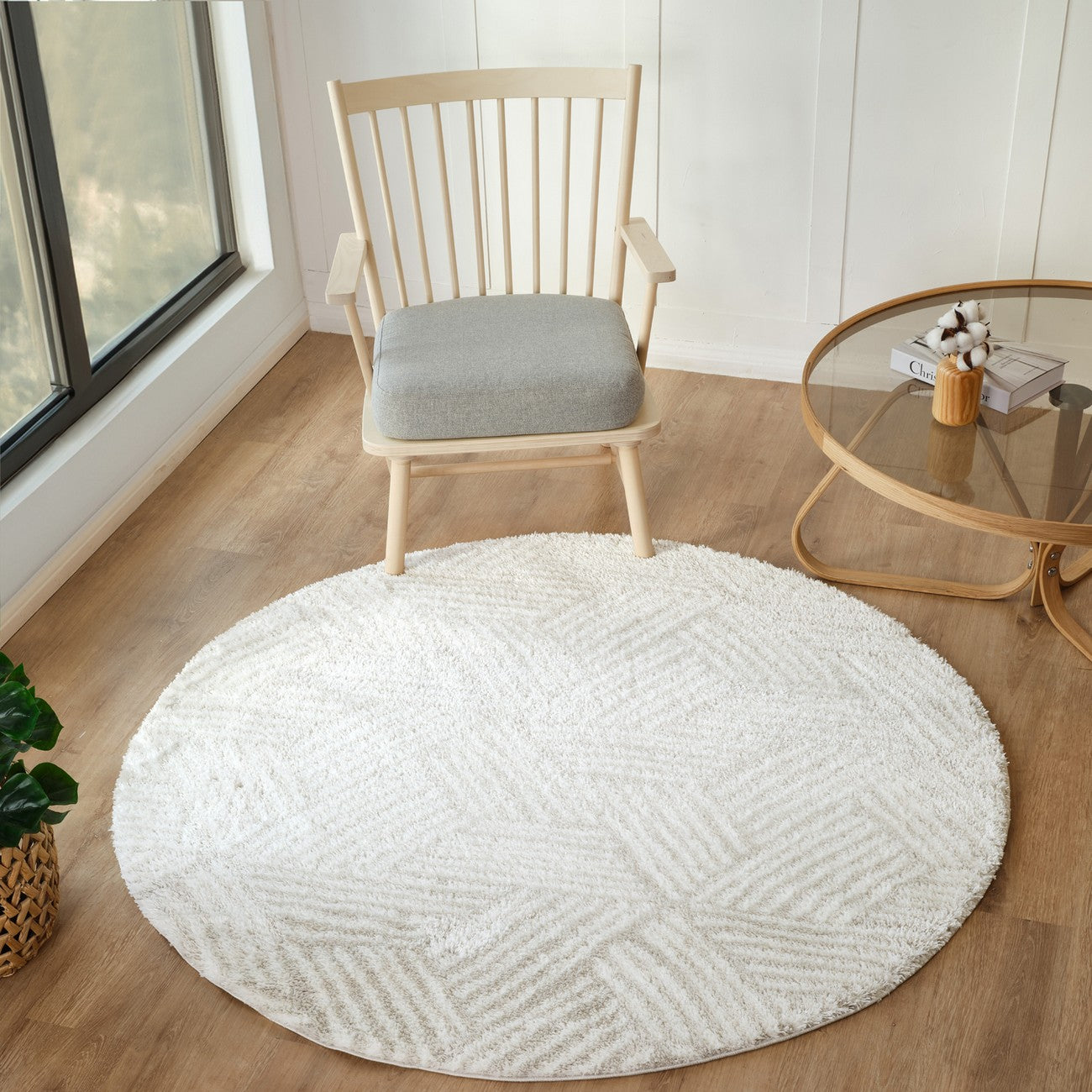 ALLIE Round Shaggy Geometric Plush Pile Beige Area Rug Roomscene