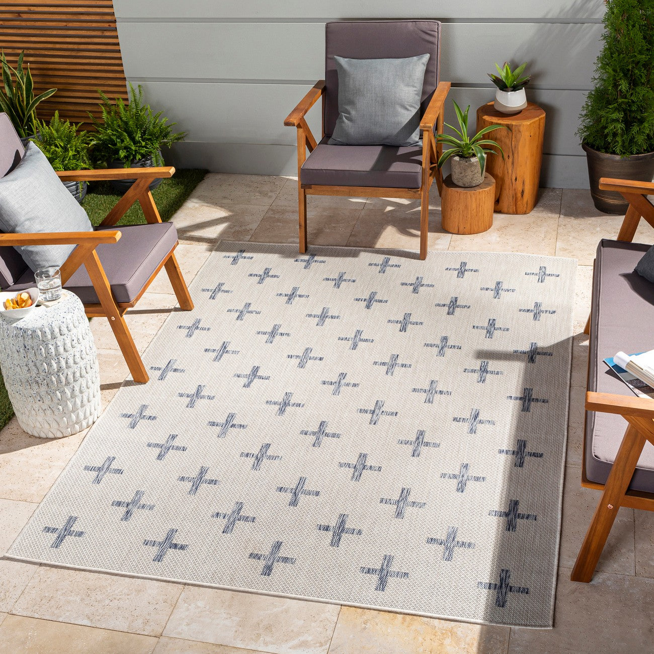GAVINA Indoor & Outdoor Global Dark Blue Area Rug Roomscene