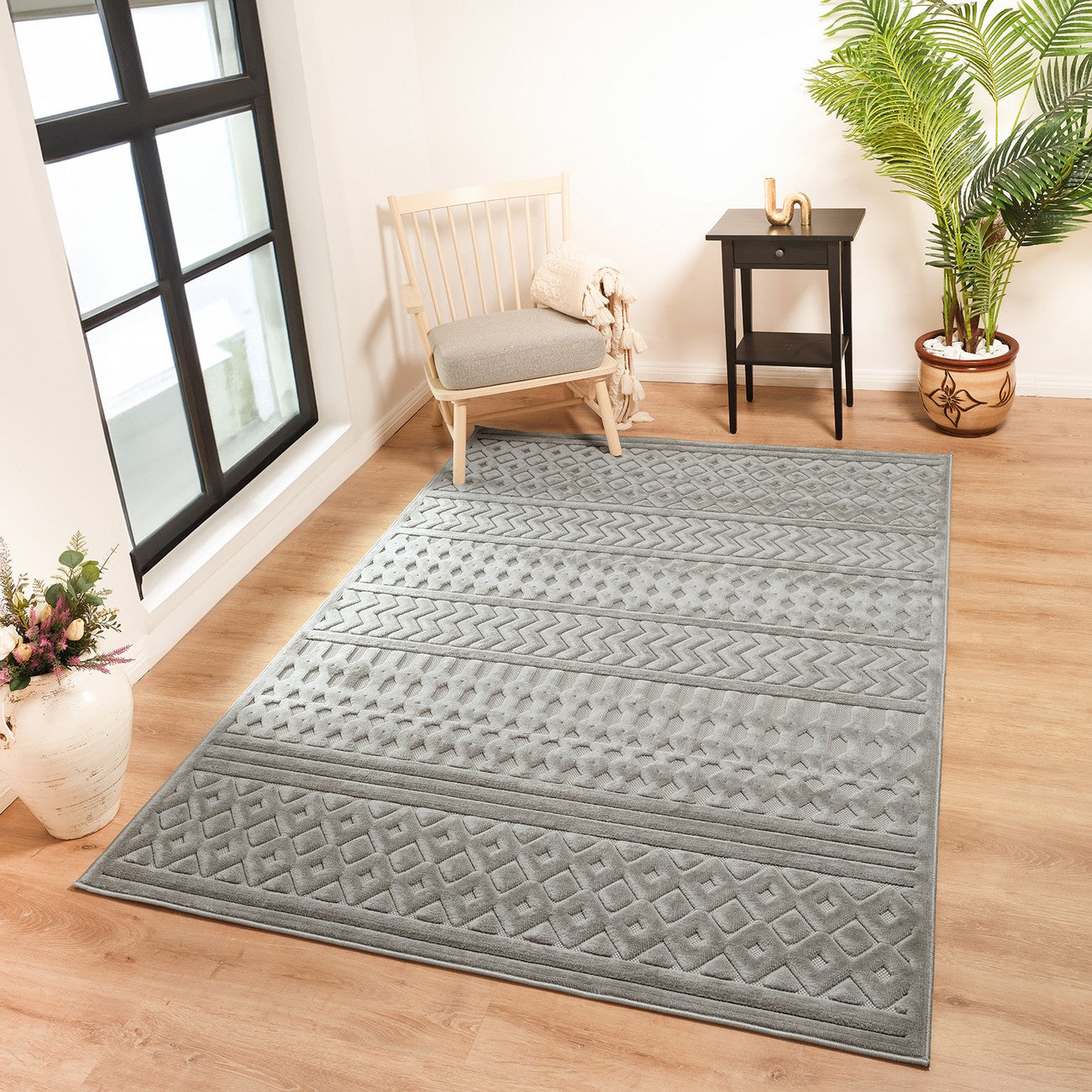 HARUKA Indoor & Outdoor 3D High & Low Pile Textured White Area Rug LMM2327 Roomscene
