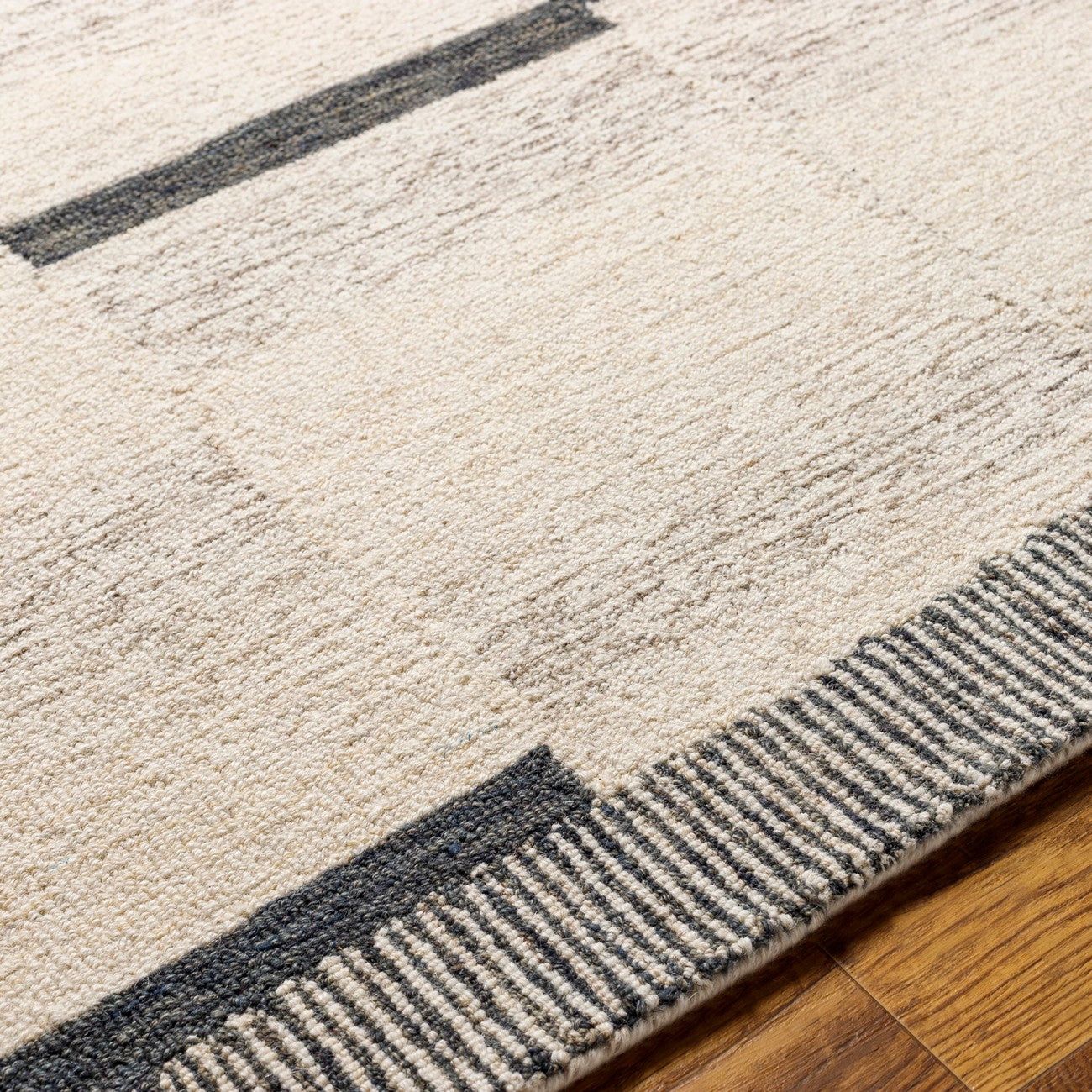 KAAYA Hand-Tufted Global Wool Beige Area Rug Texture