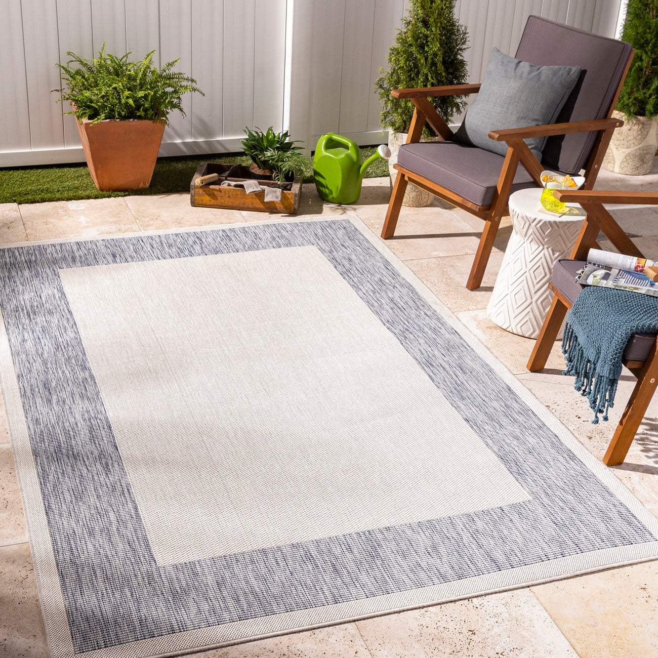 LAYLA Outdoor Cottage Ivory Area Rug Roomscene
