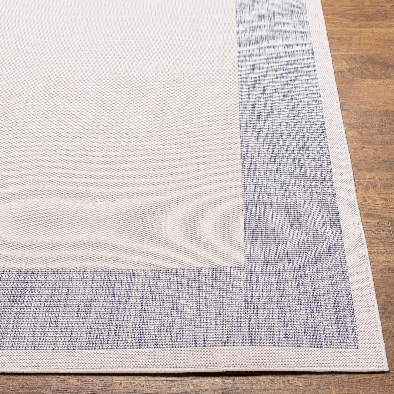 LAYLA Outdoor Cottage Ivory Area Rug Front