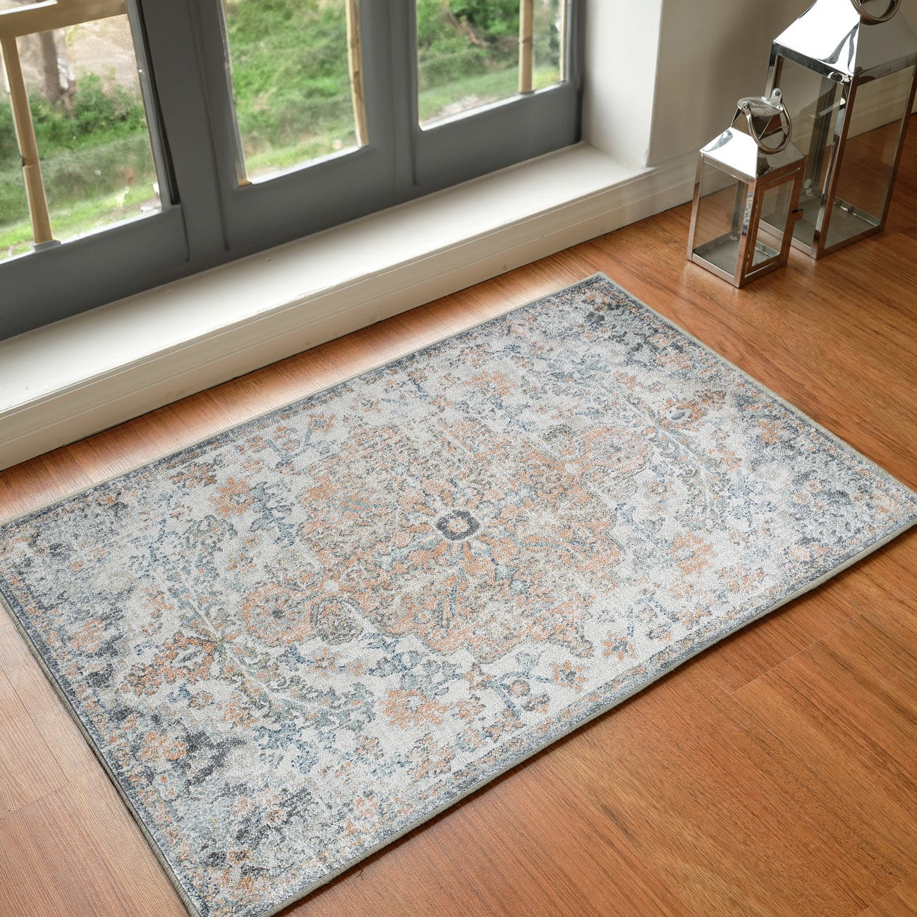 LOU Vintage Oriental Boho Amber Area Rug Roomscene