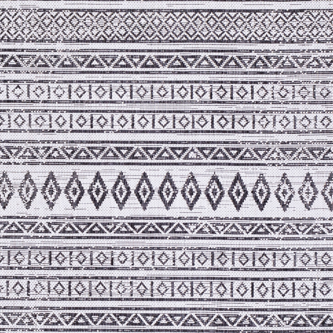 MIMI Outdoor Geometric Black Area Rug Swatch