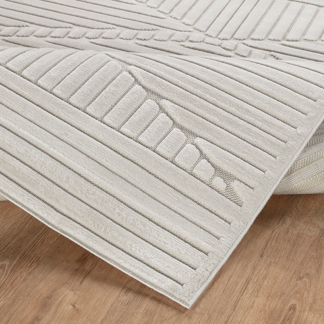 MITSUKO Indoor & Outdoor 3D High & Low Pile Textured White Area Rug Fold