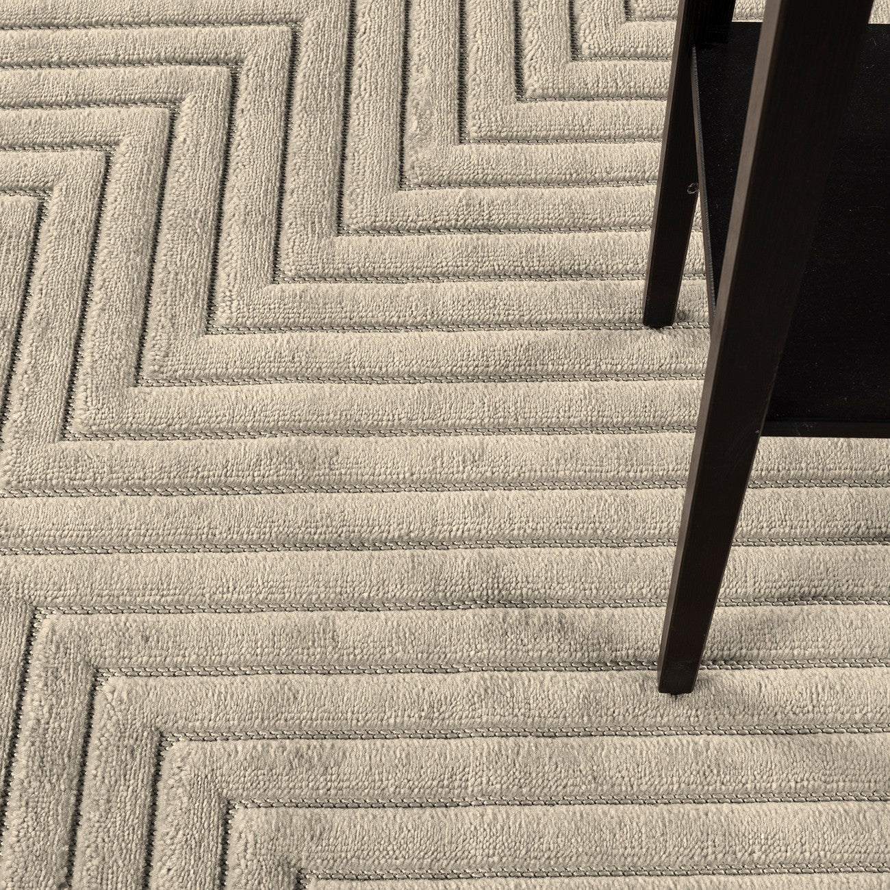 NAOKO Indoor & Outdoor 3D High & Low Pile Textured Beige Area Rug Swatch