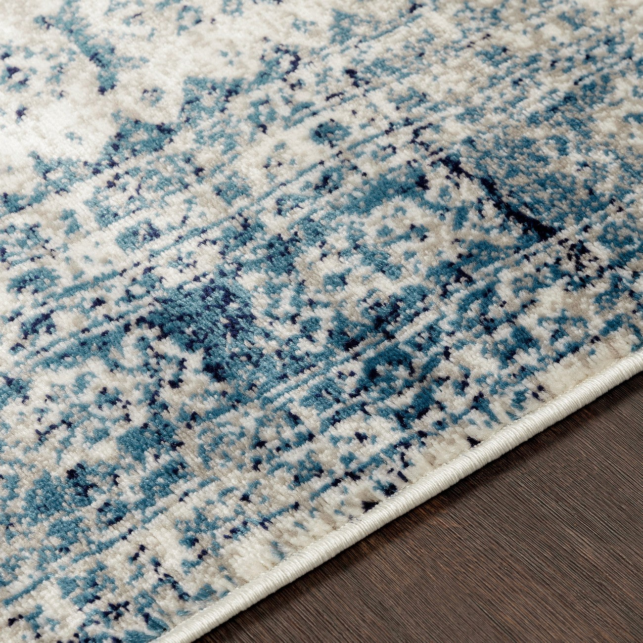 NEELAM Vintage Traditional Oriental Boho Sky Blue/Light Grey/White/Navy Area Rug Texture