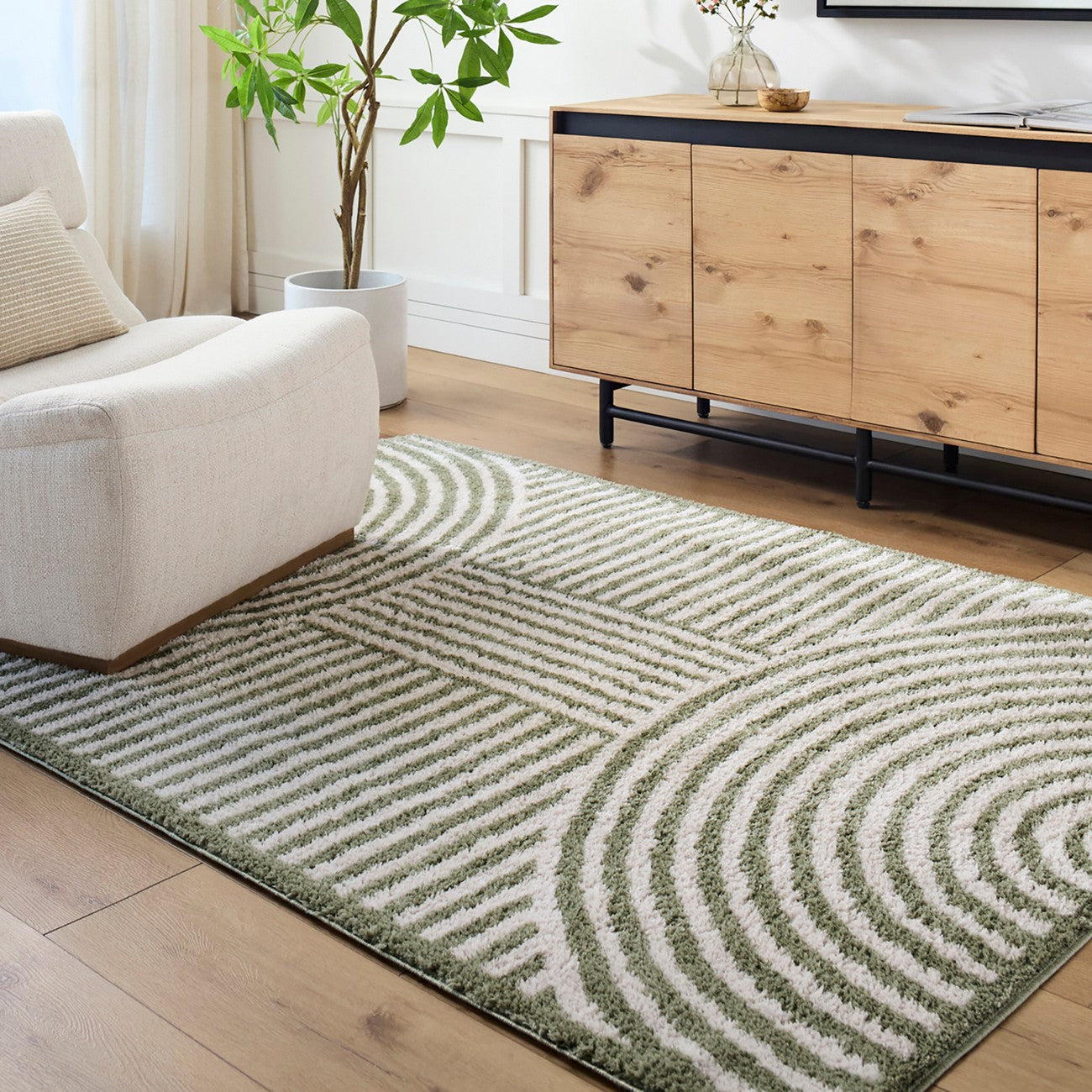 PAULINE Machine Washable Modern Shaggy Grass Green Area Rug Roomscene