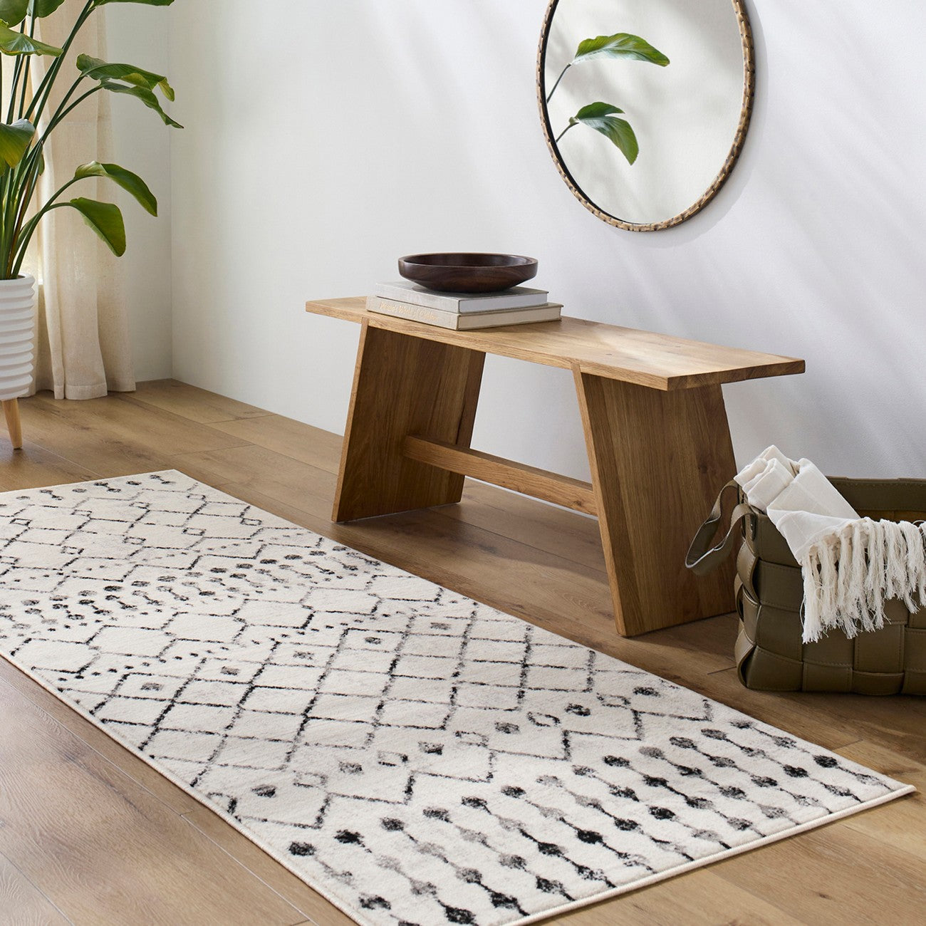 LEONOR Berber Geometric Light Grey Area Rug Roomscene