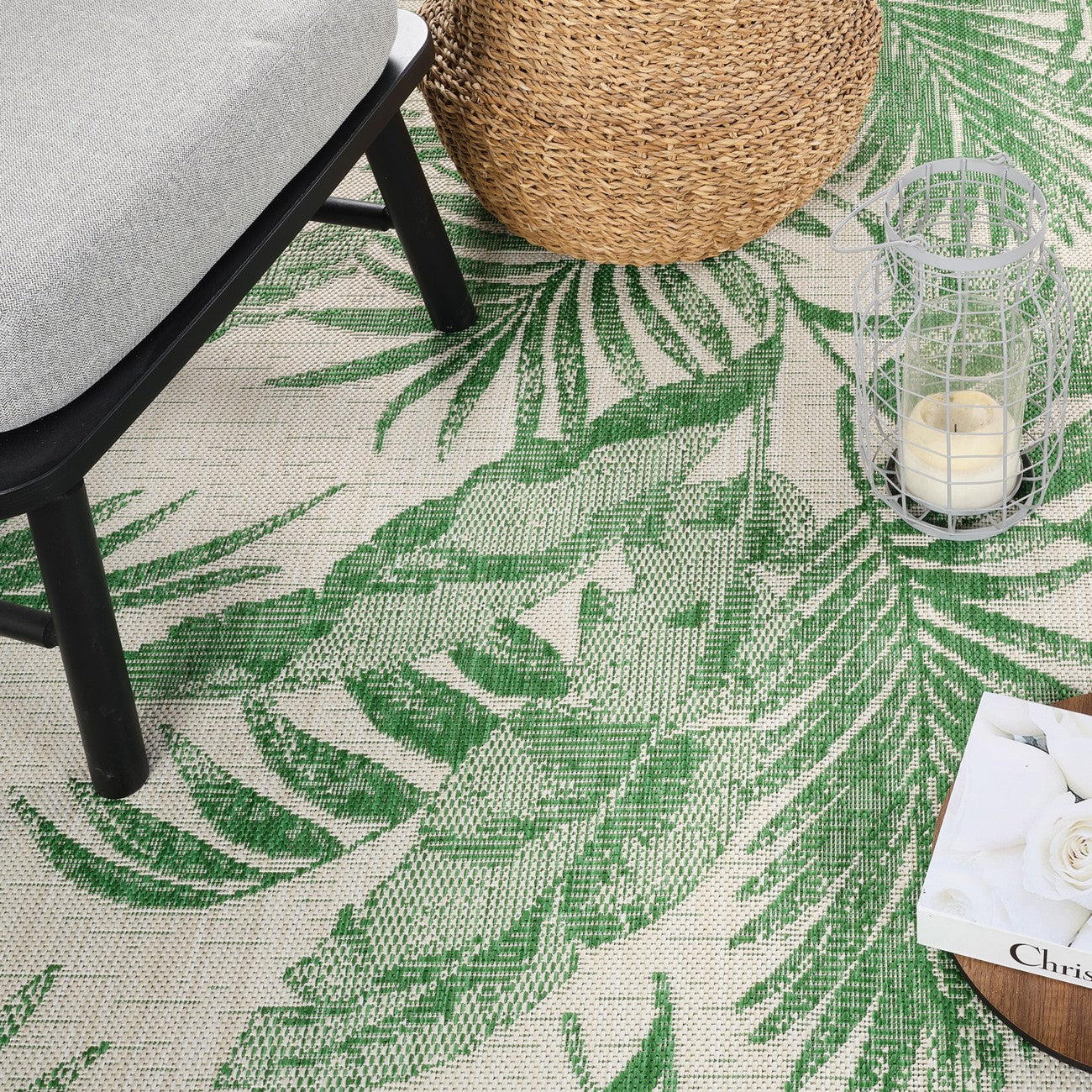 LENNIE Indoor & Outdoor Coastal Forest Green Area Rug Swatch