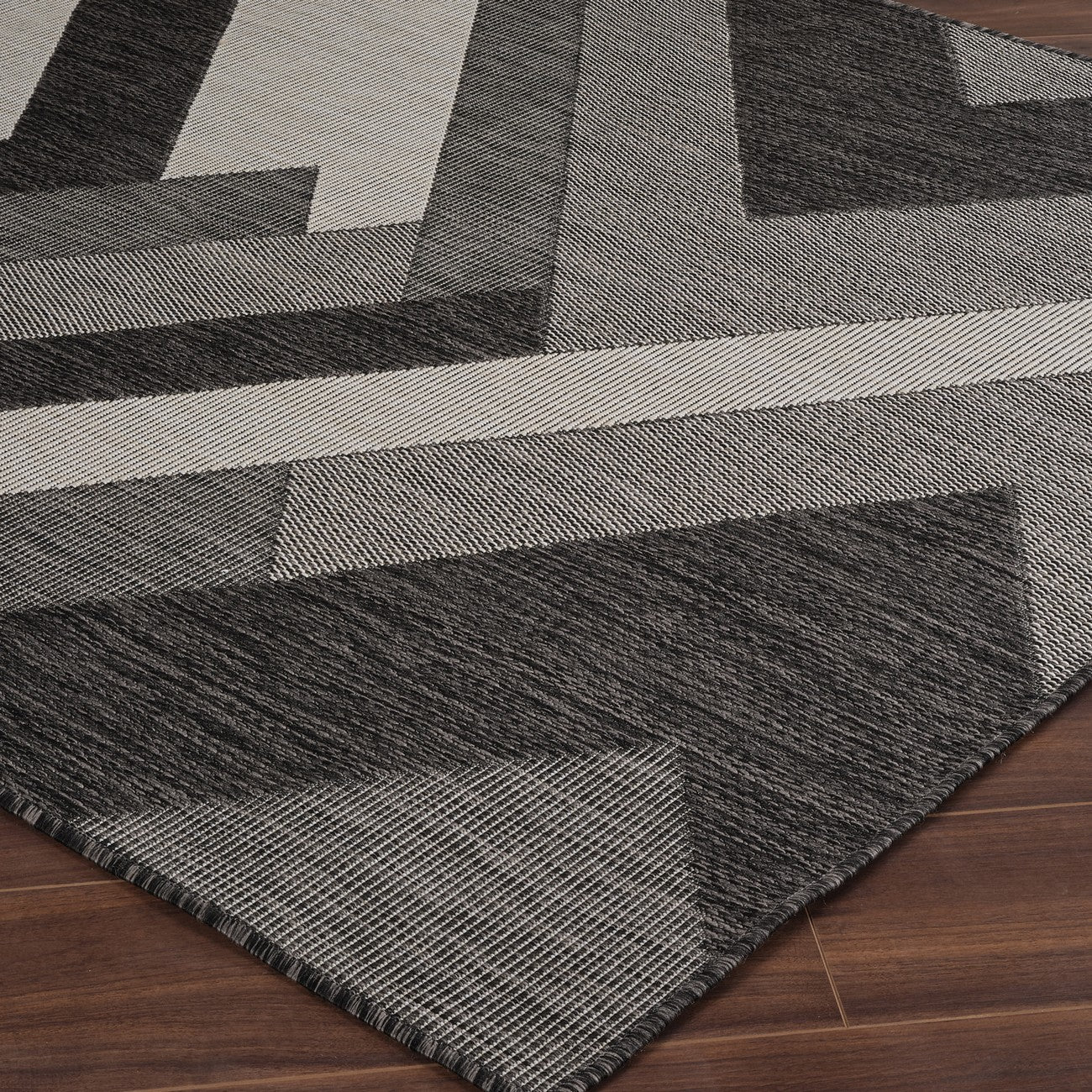 ABBY Indoor & Outdoor Modern Black/Ivory Area Rug Corner
