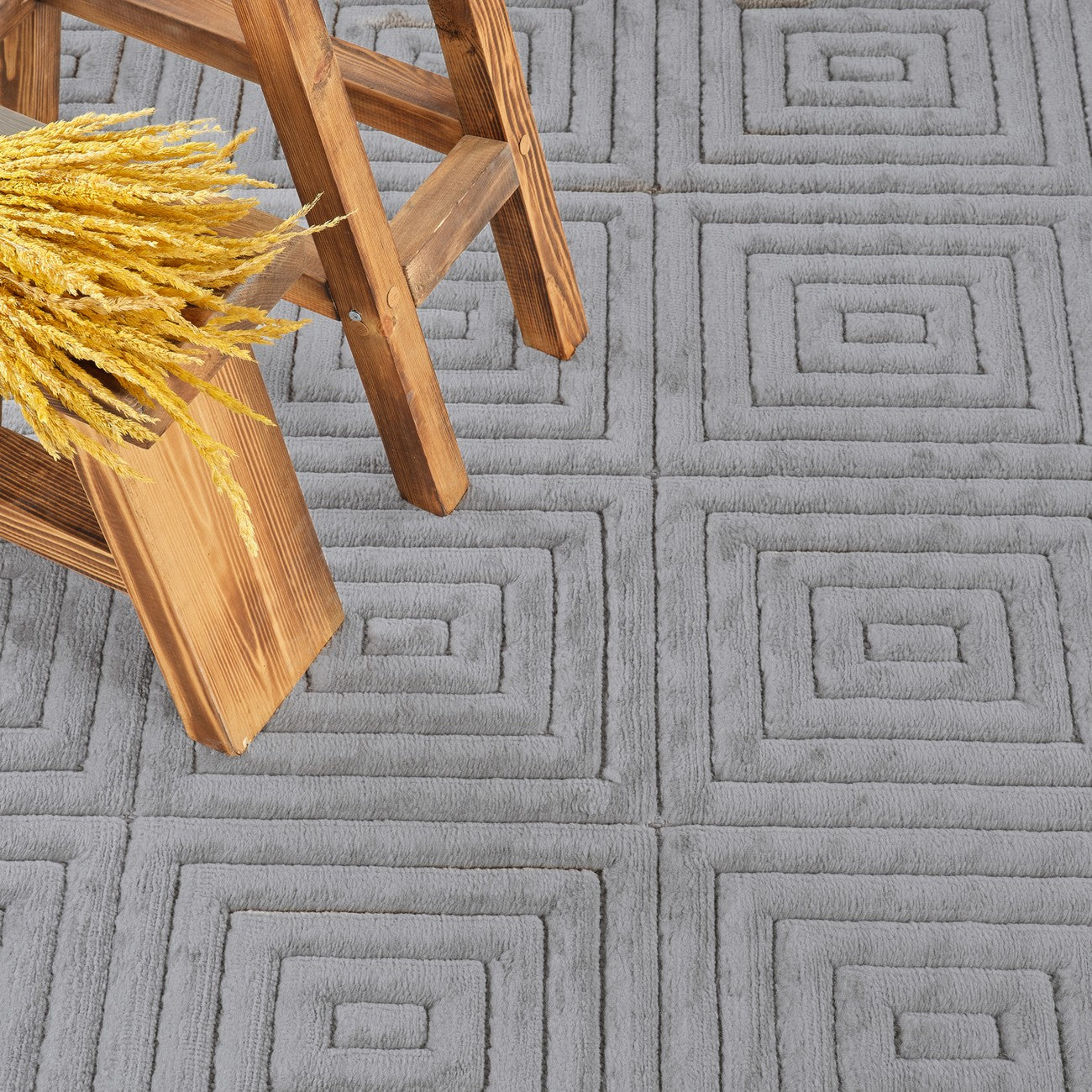 SAKURA Indoor & Outdoor Scandi Modern Grey Area Rug Swatch