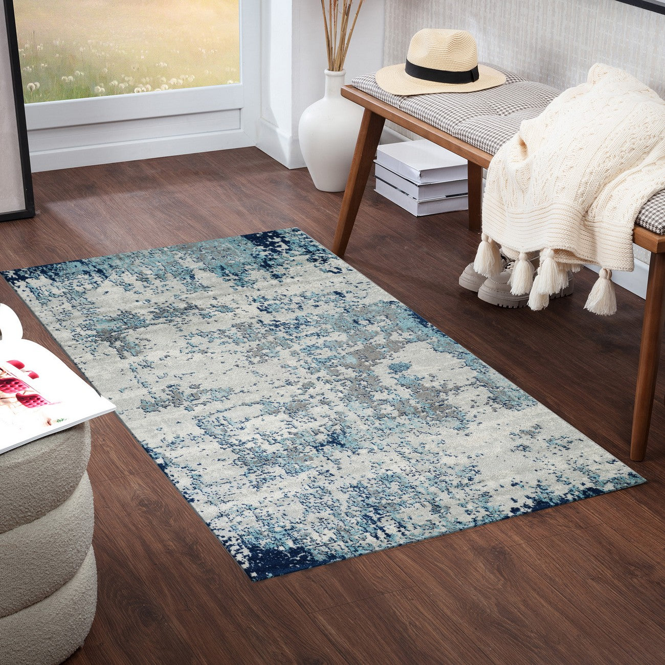 SARAH Abstract Modern Marble Navy/Aqua Area Rug Roomscene