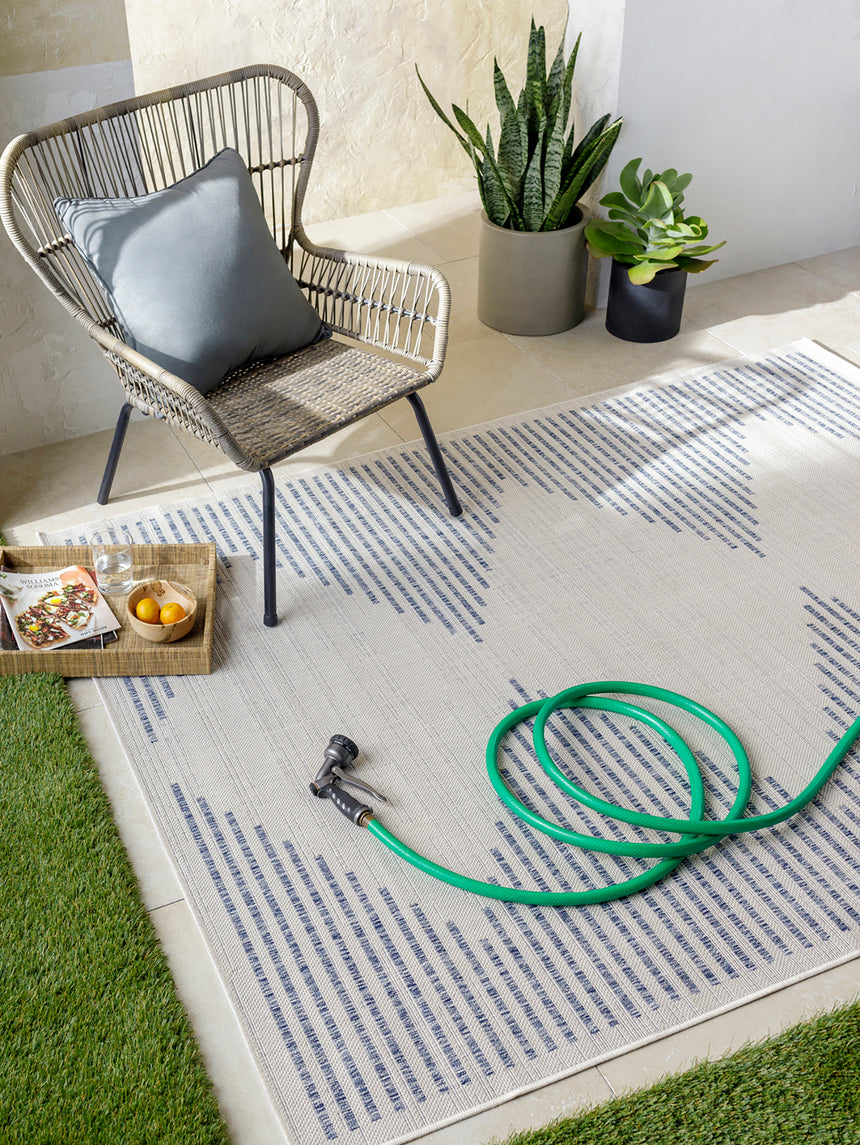 Ligaia In- & Outdoor Global Dark Blue Rug